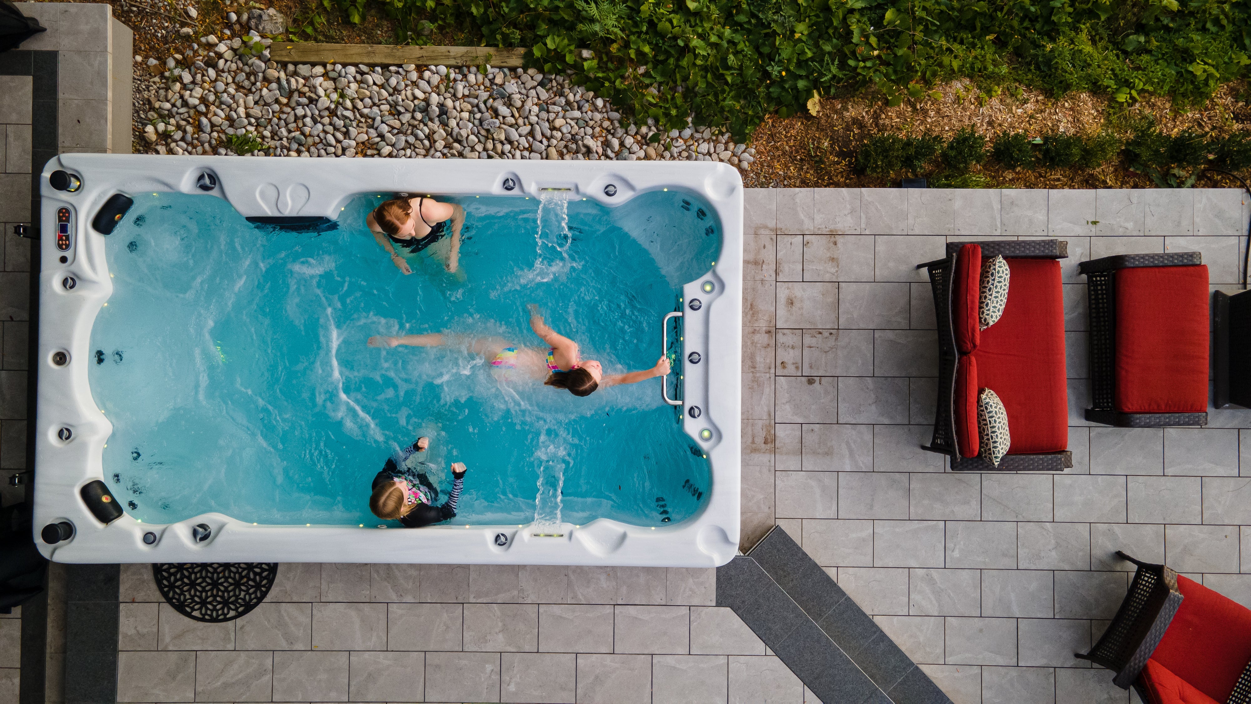 Canadian Spa Company St. Lawrence 13ft 12-Person 39-Jet Swim Spa - KS-10027